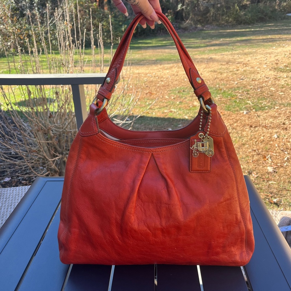 Coach Madison Maggie Large Leather Hobo